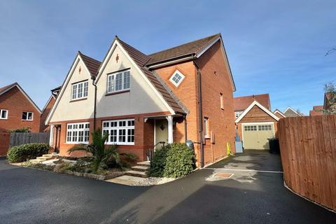 3 bedroom semi-detached house for sale, Mallard Close, Newton Abbot