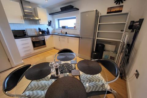 2 bedroom flat for sale, Life Buildings, Greenheys Lane West, Hulme, Manchester. M15 5AX