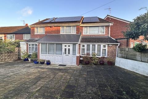 4 bedroom detached house for sale, Stanton Road, Great Barr, Birmingham, B43 5HU