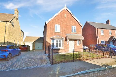 4 bedroom detached house for sale, 24 Hoplands Road, Coningsby