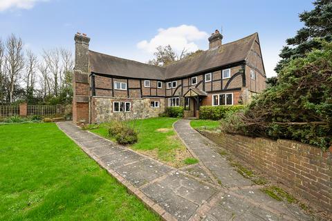 5 bedroom detached house for sale, Moats Lane, South Nutfield