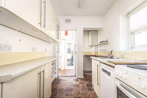 3 bedroom end of terrace house for sale, Locksway Road, Southsea