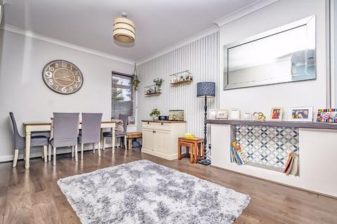 3 bedroom end of terrace house for sale, Landguard Road, Southsea