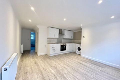 1 bedroom apartment to rent, Fisher Court, SE14