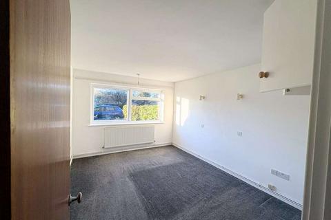 2 bedroom apartment to rent, Oakdale, Westgate Road, BR3