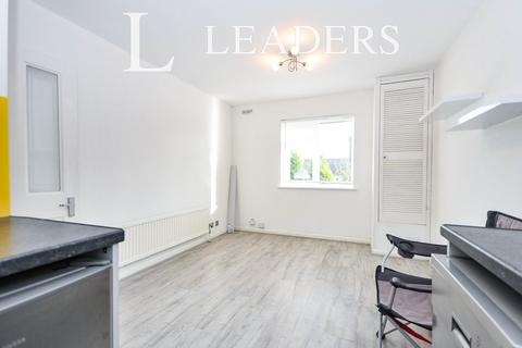 1 bedroom flat to rent, Leesons Hill