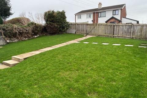 4 bedroom detached bungalow to rent, Maesafallen, Corwen