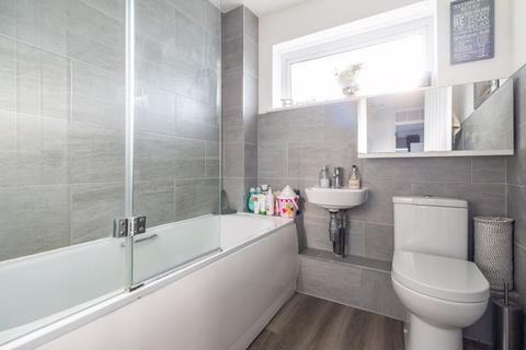 5 Hunter Drive, Bletchley, Milton Keynes, MK2 3LP