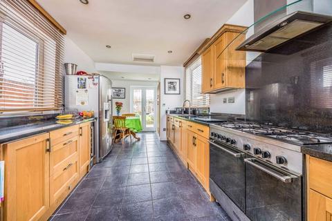 5 bedroom semi-detached house for sale, Craneswater Avenue, Southsea