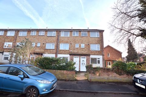 2 bedroom maisonette to rent, Elthorne Road, Uxbridge