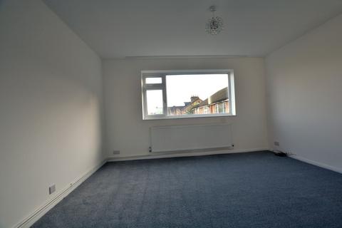 2 bedroom maisonette to rent, Elthorne Road, Uxbridge