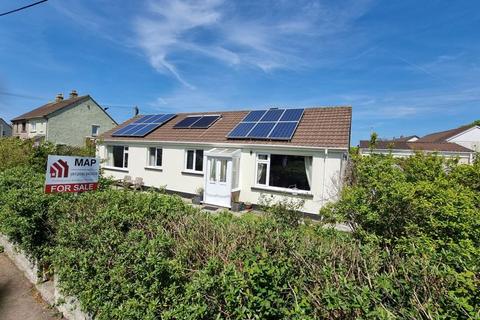 2 Boscean Close, Troon, Camborne, TR14 9EU