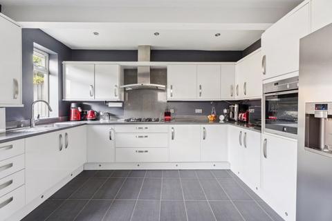 78 Bowerdean Road, High Wycombe, HP13 6AZ