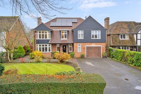 5 bedroom detached house for sale, School Close, High Wycombe HP11