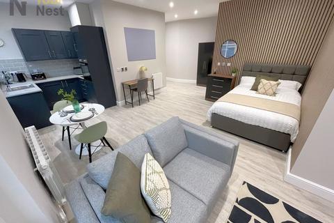 Studio to rent, Apartment 1, Centaur House, Great George Street, Leeds, LS1 3LA