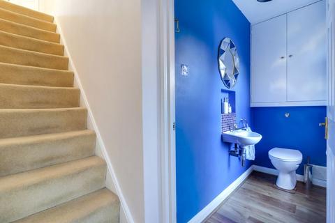 64 Chobham Road, Ascot, SL5 0HG