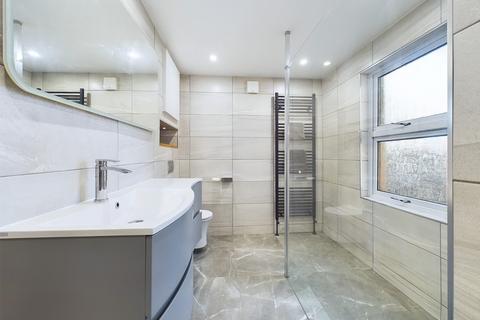 30 Stroud Road, Gloucester, GL1 5AQ