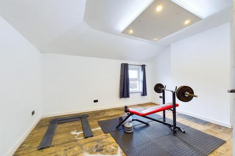 30 Stroud Road, Gloucester, GL1 5AQ