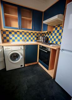 2 bedroom flat to rent, Elmwood Terrace, Edinburgh