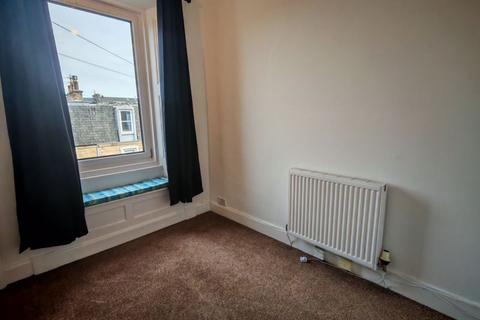 2 bedroom flat to rent, Elmwood Terrace, Edinburgh