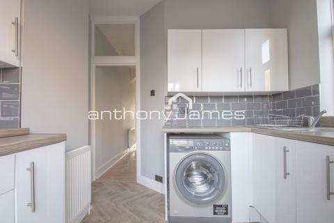 1 bedroom flat for sale, Upper Wickham Lane, Welling DA16