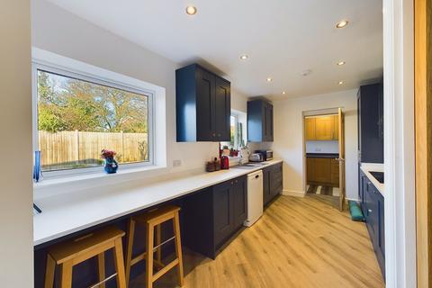 3 Crown Close, Lower Broadheath, Worcester, WR2 6RB