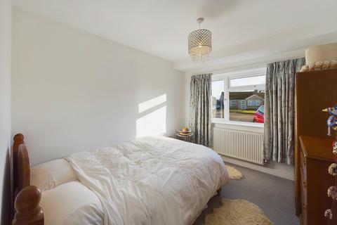 3 Crown Close, Lower Broadheath, Worcester, WR2 6RB