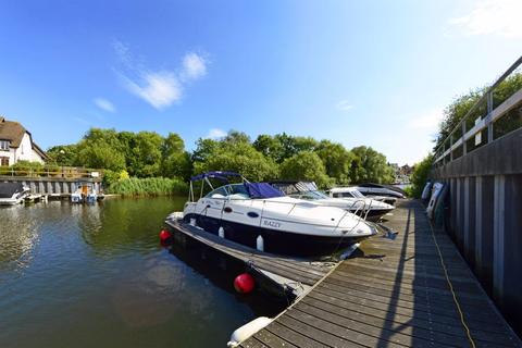 3 bedroom terraced house for sale, The Meridians, Christchurch, BH23