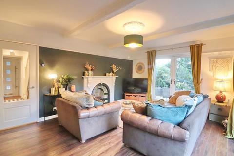 4 bedroom semi-detached house for sale, Folly Lane, Manchester M27