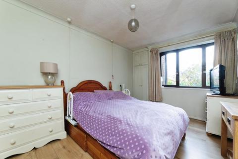 1 bedroom retirement property for sale, 169/175 High Road, South Woodford E18