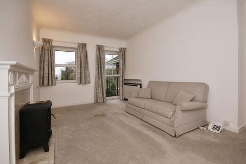 2 bedroom retirement property for sale, Roebuck Close, Reigate RH2