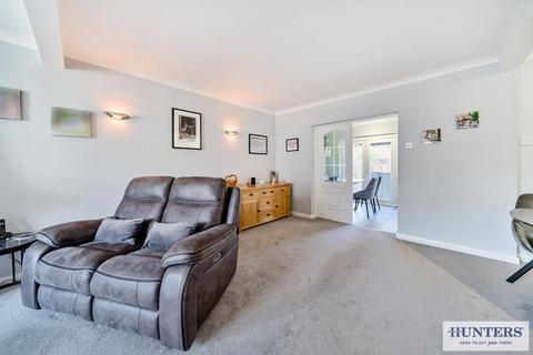 97 Raeburn Road, Sidcup, DA15 8RE