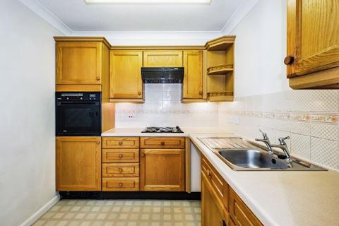 1 bedroom retirement property for sale, 27 Freshbrook Road, Lancing BN15