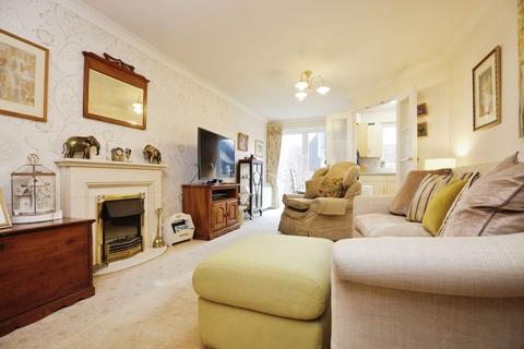 2 bedroom retirement property for sale, Alcester Road, Stratford-upon-Avon CV37