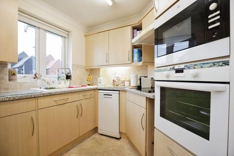 2 bedroom retirement property for sale, Alcester Road, Stratford-upon-Avon CV37