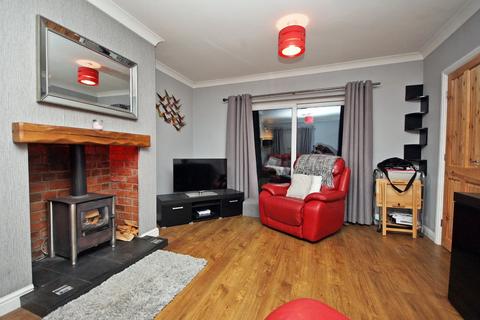 3 bedroom semi-detached house for sale, Llwyn Y NE, Clynnogfawr, Caernarfon, Gwynedd, LL54