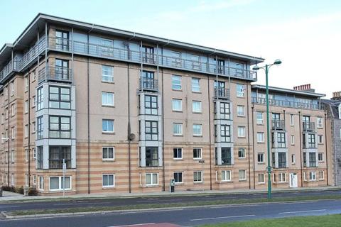 2 bedroom flat to rent, Bannermill Place, Aberdeen, AB24