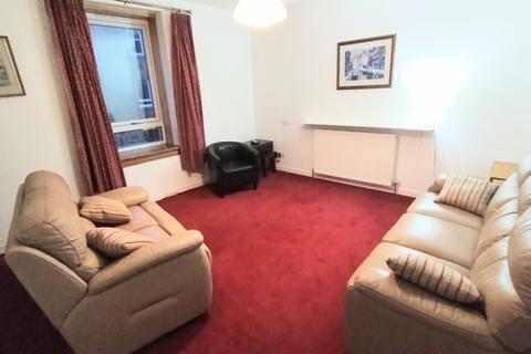 3 bedroom flat to rent, Urquhart Road, Aberdeen, AB24