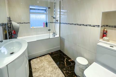 22 Basing Hill, Wembley, HA9 9QW