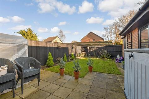 3 bedroom end of terrace house for sale, Bramley Walk, Langshott, Horley, Surrey