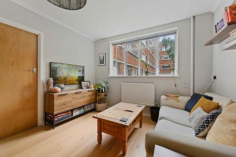 1 bedroom flat for sale, Upper Richmond Road, Putney SW15