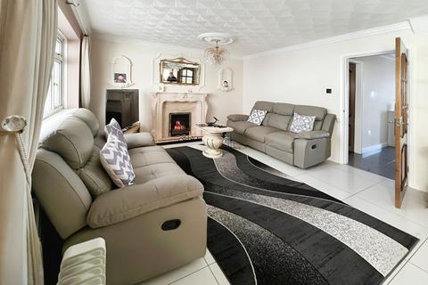 5 bedroom detached house to rent, Sutton Coldfield B75