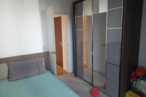 2 bedroom flat to rent, Graftham Court, 2 Brannigan Way, Edgware, London, HA8 8GD