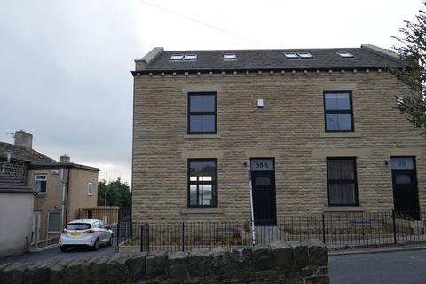 3 bedroom semi-detached house to rent, Occupation Lane, Dewsbury, West Yorkshire, WF13