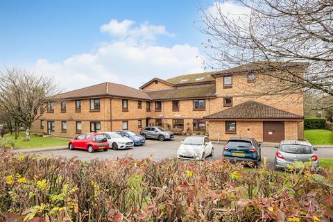 2 bedroom retirement property for sale, Parklands Court, Sketty, Swansea