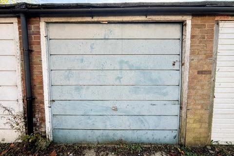 undefined, Abroath Road & Galston Road, Luton, Bedfordshire, LU3 3JZ