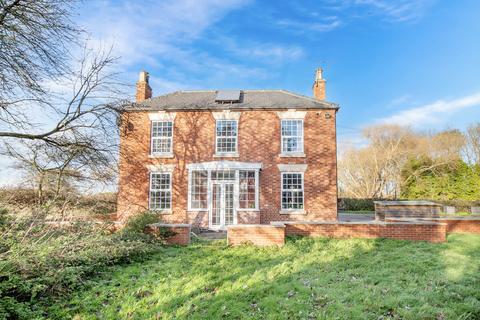 5 bedroom country house for sale, Dunham Road, Retford