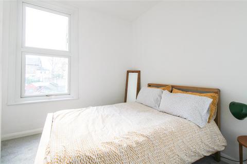 9b Milton Road, Croydon, CR0 2BG