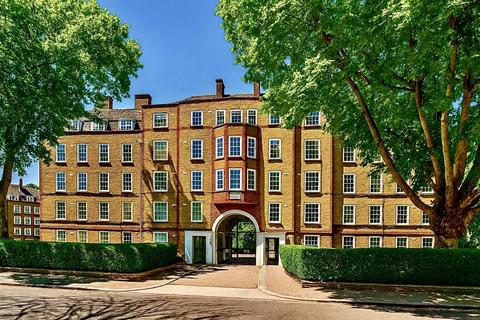 Flat 22, White House Vicarage Crescent, London, SW11 3LJ