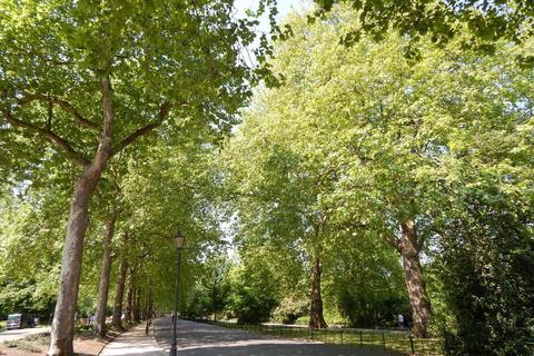 Flat 22, White House Vicarage Crescent, London, SW11 3LJ